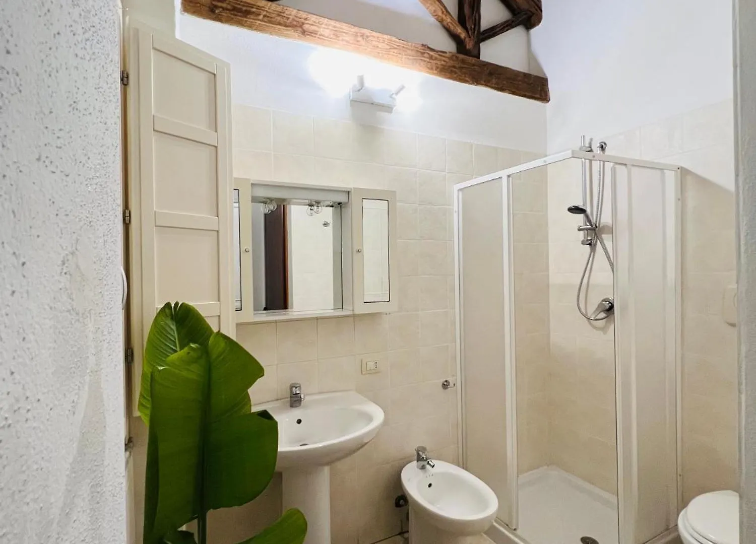 Penthouse With Terrace In Historic Centre Apartment Cagliari