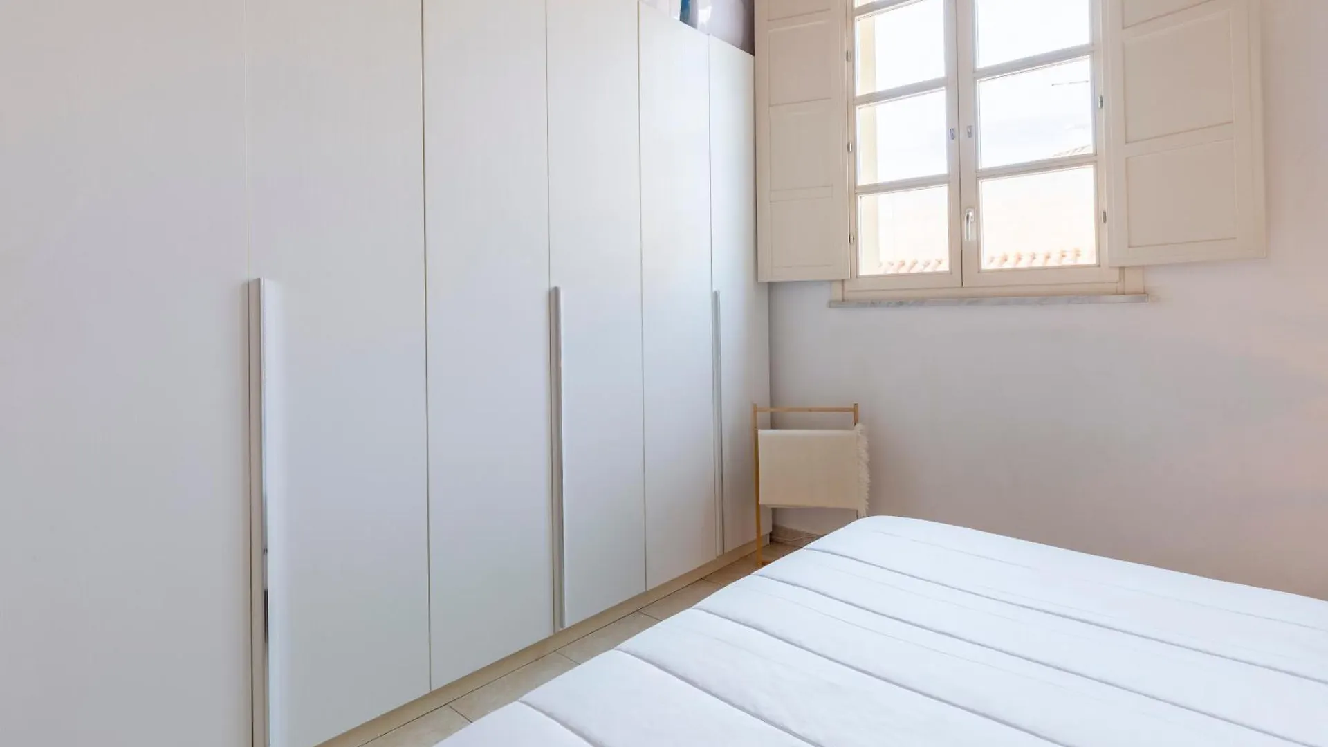 Penthouse With Terrace In Historic Centre Apartment Cagliari