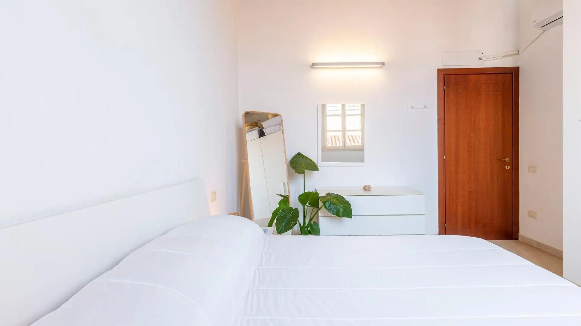 Penthouse With Terrace In Historic Centre Apartment Cagliari 0*,  Italy
