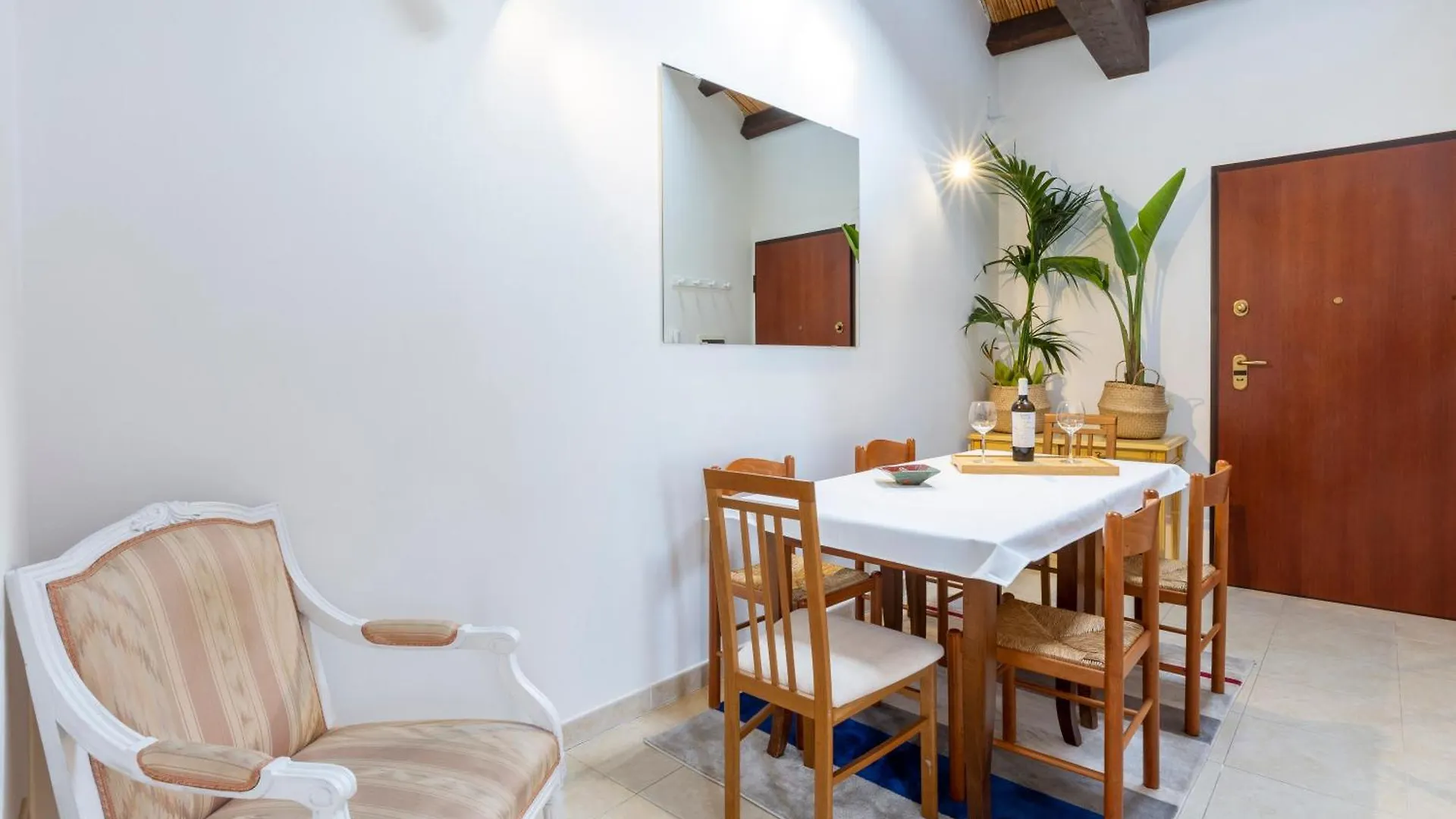 Penthouse With Terrace In Historic Centre Apartment Cagliari
